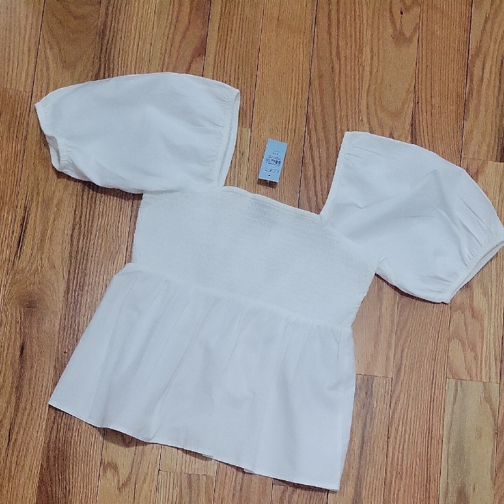 White Puff Sleeve Top